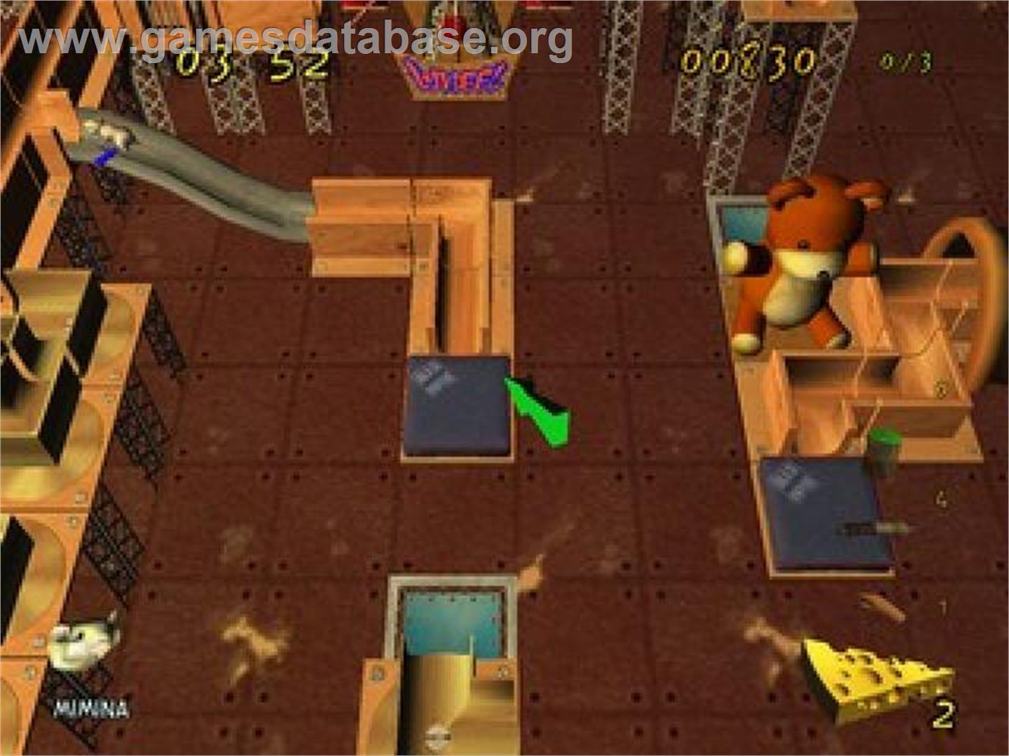Mouse Trophy - Sony Playstation 2 - Artwork - In Game