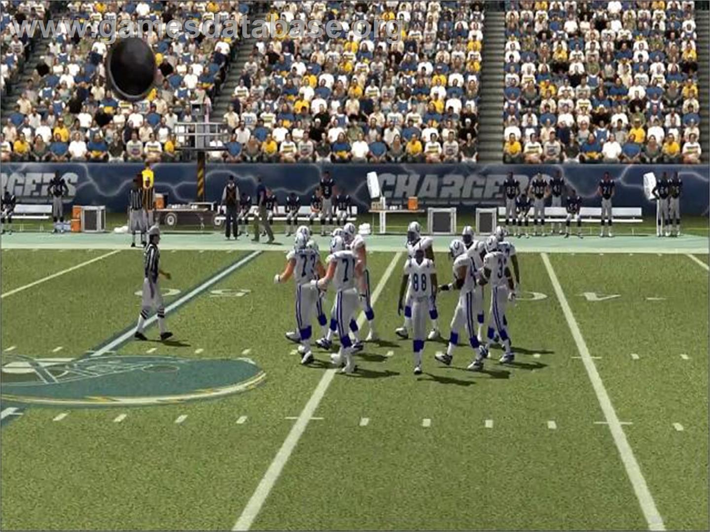 Nfl Gameday 2001 - Sony Playstation 2 - Artwork - In Game