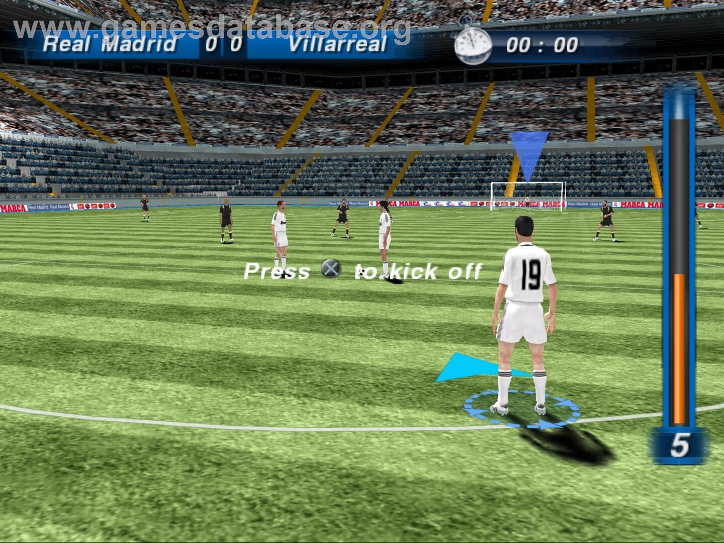 Real Madrid - The Game - Sony Playstation 2 - Artwork - In Game
